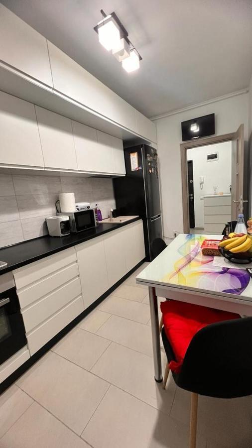 One Apartment Militari Бухарест Экстерьер фото